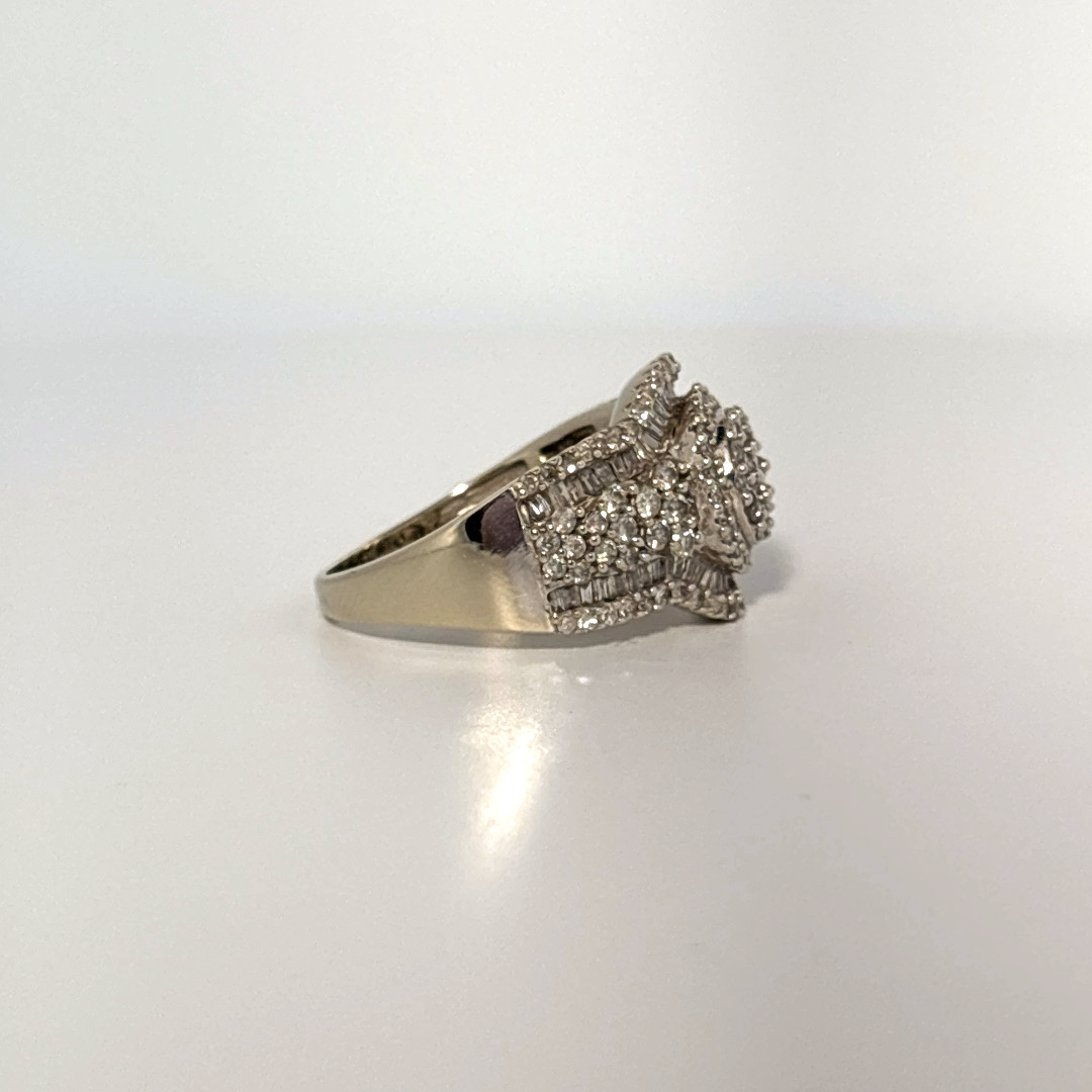Diamonds Head, Cluster Solitaire Ring, Natural Diamonds(1.35 CTW) GH/SI1, 10K White Gold, 7.4 Gram Total Weight