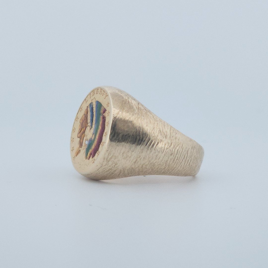 1915 $2.50 Liberty Coin Ring 17 Grams