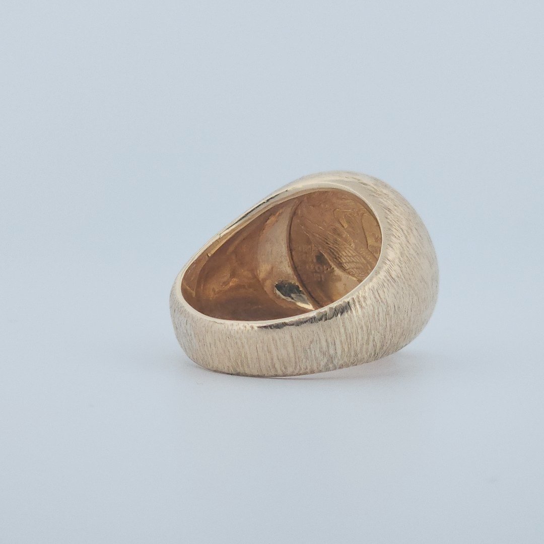 1915 $2.50 Liberty Coin Ring 17 Grams