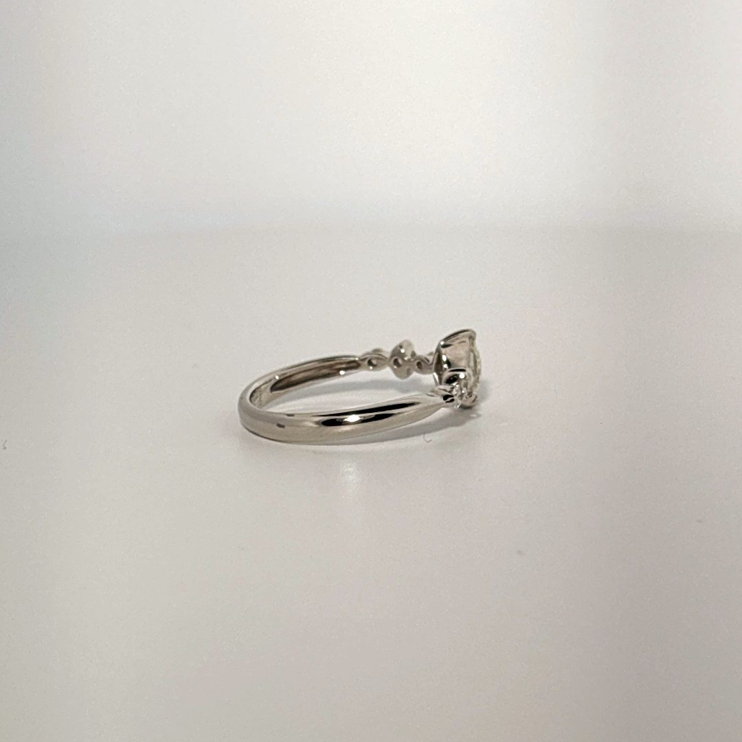 Natural Diamonds (0.43 CTW) Center Marquise (0.28 CT), Size 6, Platinum 900