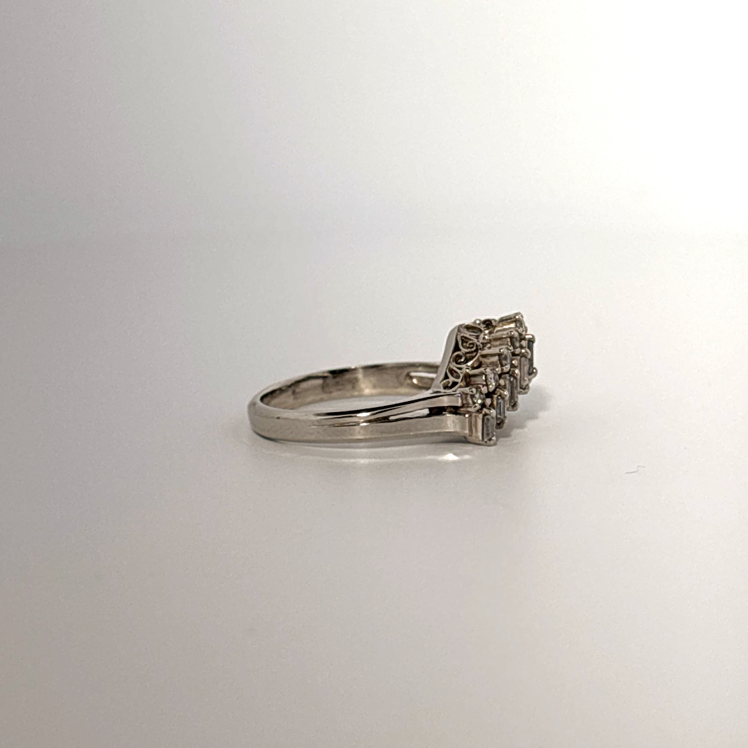 Natural Diamonds (0.51 CTW), Size 5.75, Platinum 900