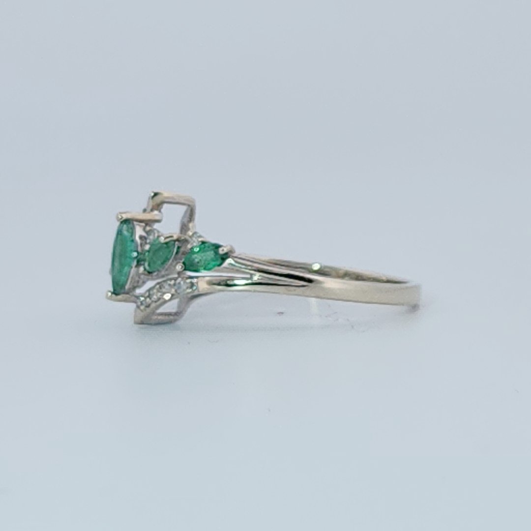 Natural Diamonds (0.12 CTW) with Natural Emeralds Designer Ring, Size 7, 14K White Gold