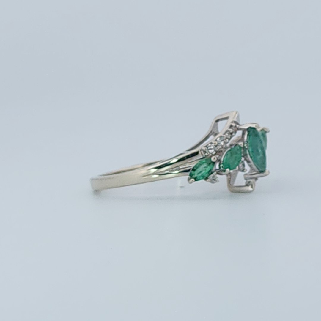 Natural Diamonds (0.12 CTW) with Natural Emeralds Designer Ring, Size 7, 14K White Gold