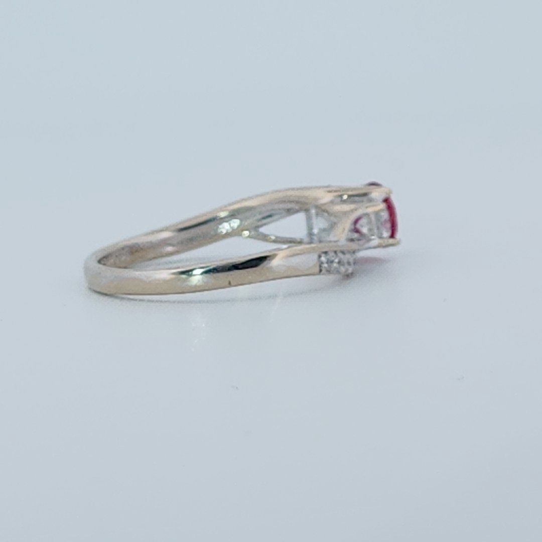 Brilliant Diamond Cut, Round Shape, Madagascar Ruby(0.35CT, 5mm), Mounted at 14K White Gold Ring with Natural Diamonds (0.60 CTW). Size 7