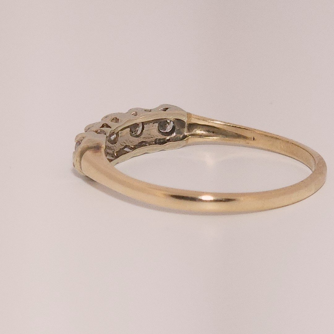 5 stone anniversary bands, Nat Dia(0.35CTW), Size 9