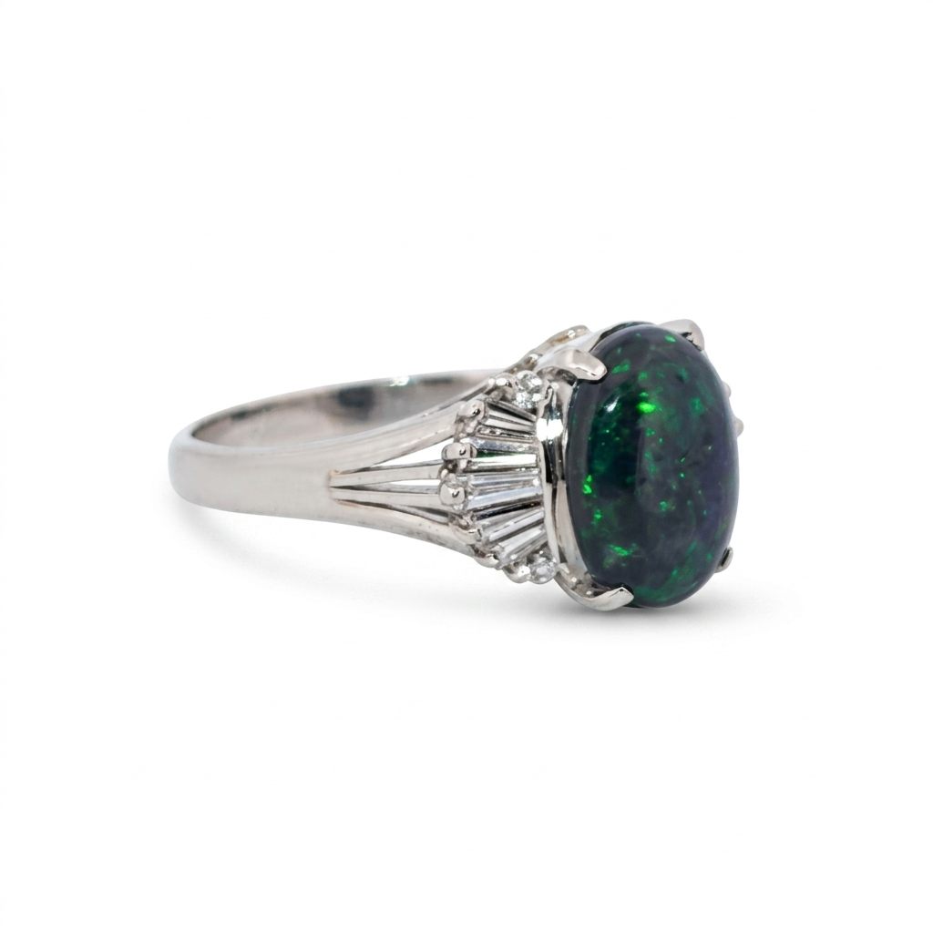 DATA_MISMATCH: Black Opal Ring vs Opal 2.6ct (typical white/translucent) | Platinum Ring, set with 1 Opal (2.6ct, dark/black) and Diamonds (0.485ct total), 8g