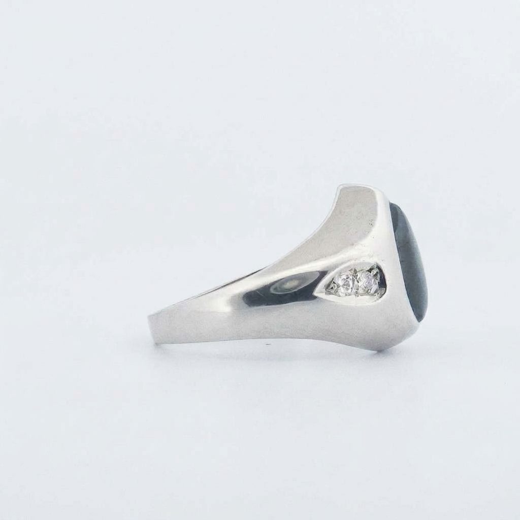 Pear Shape Labradorite and Natural Diamonds (G/SI1 0.1CTW), 14K White Gold