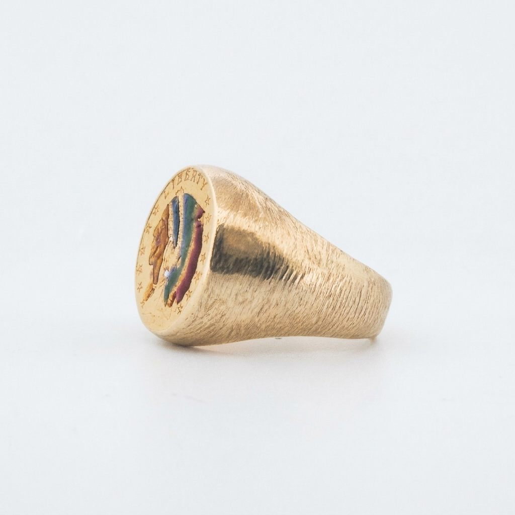 1915 $2.50 Liberty Coin Ring 17 Grams