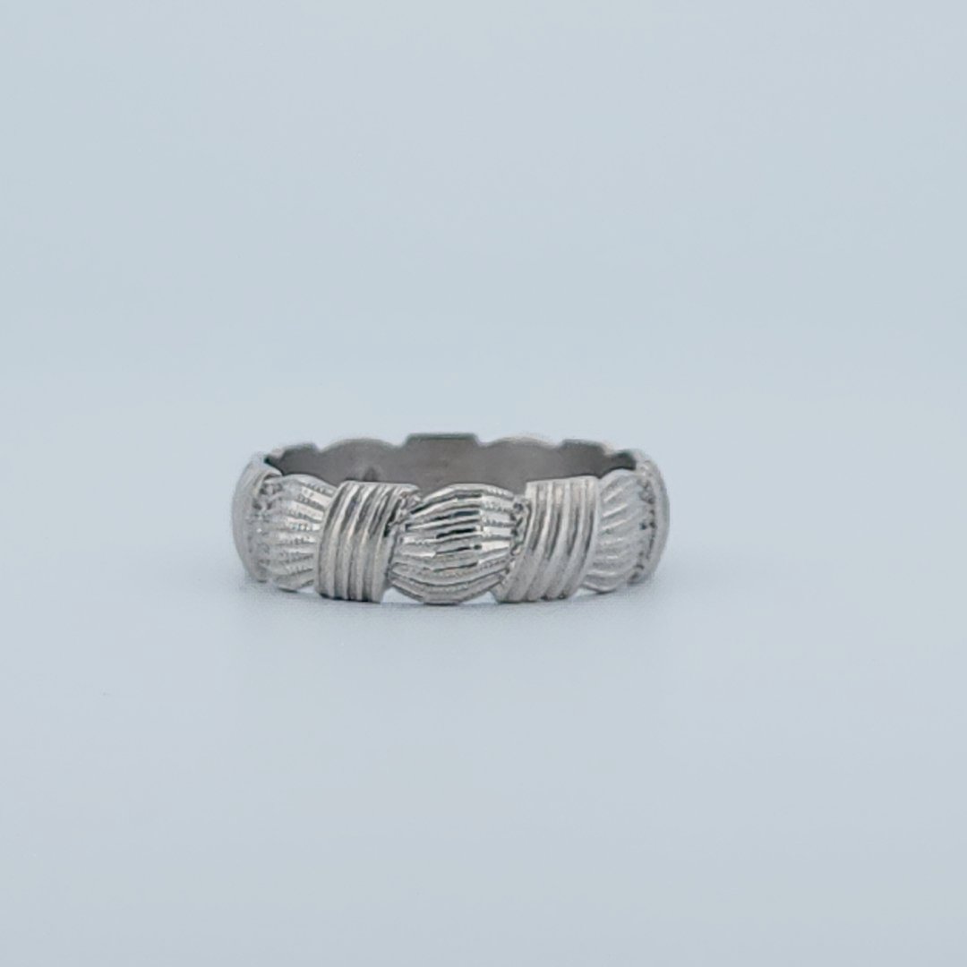 Comfort fit solid Designer band, 14K White Gold (5.20G)