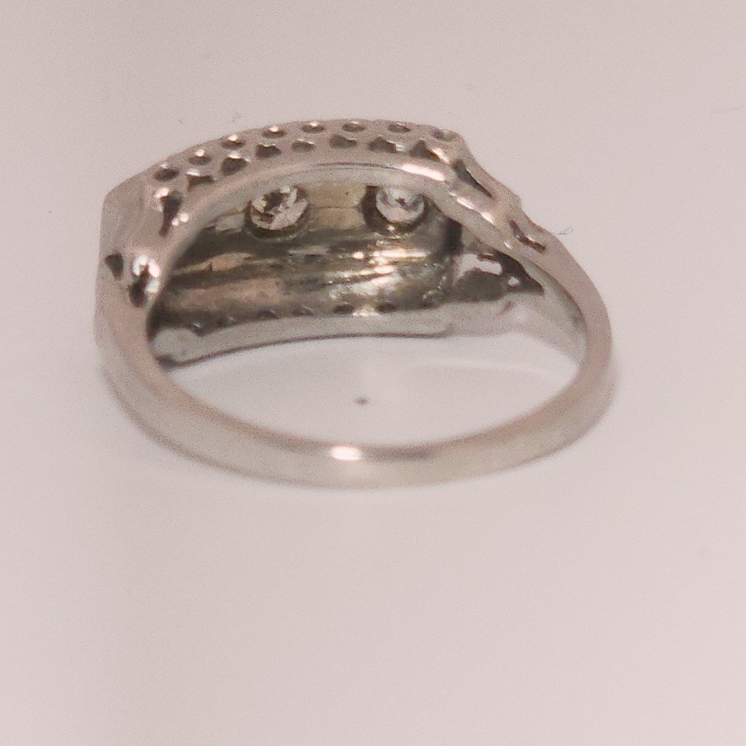 Vintage Art Deco, Natural Diamonds GH VS1(0.18CTW)