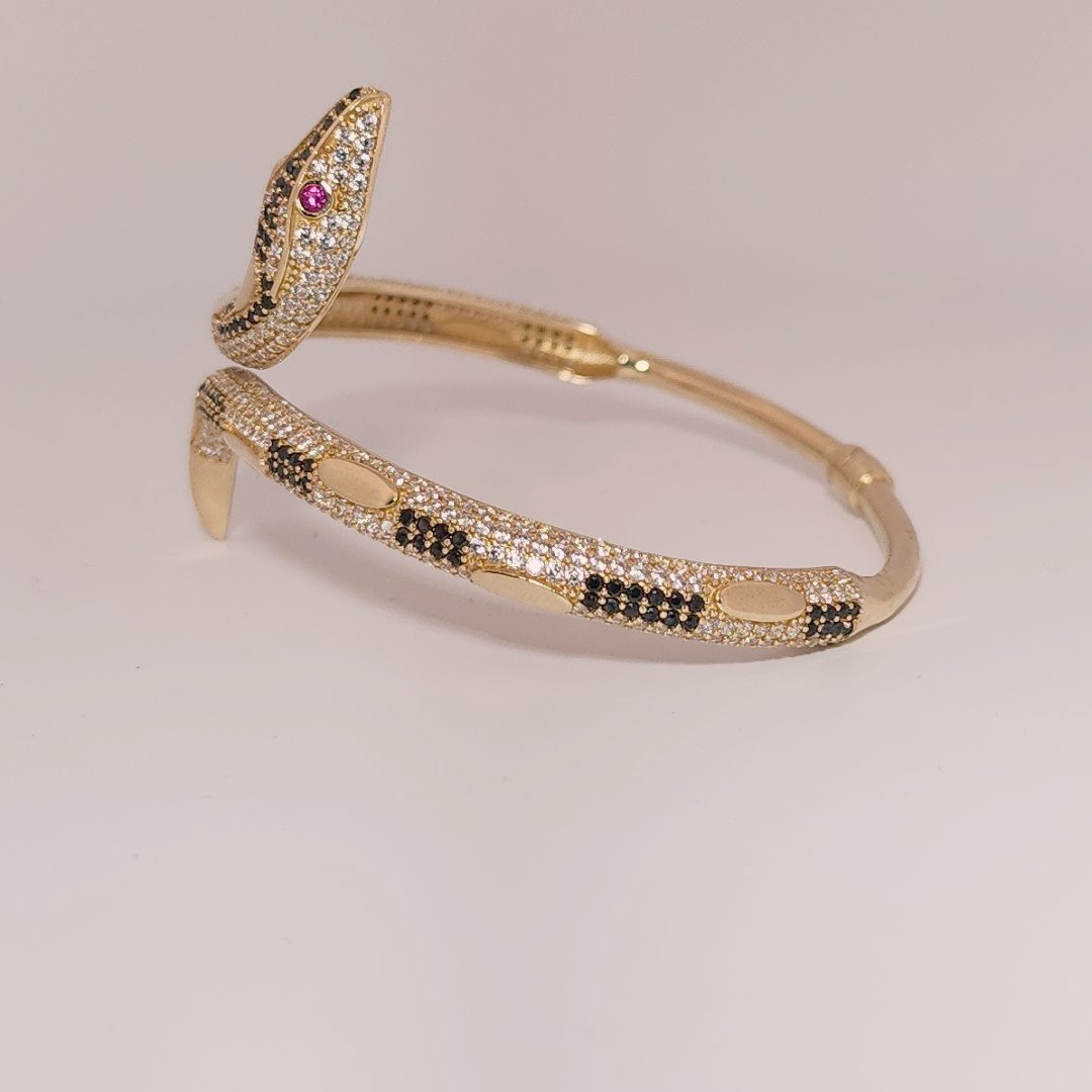 Serpent Style Bracelet with Solid Gold and Cubic Zirconia Stones