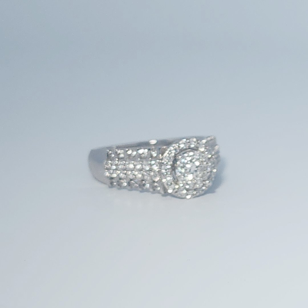 Diamonds Head, Cluster Solitaire Ring, Natural Diamonds(0.90 CTW) GH/SI1