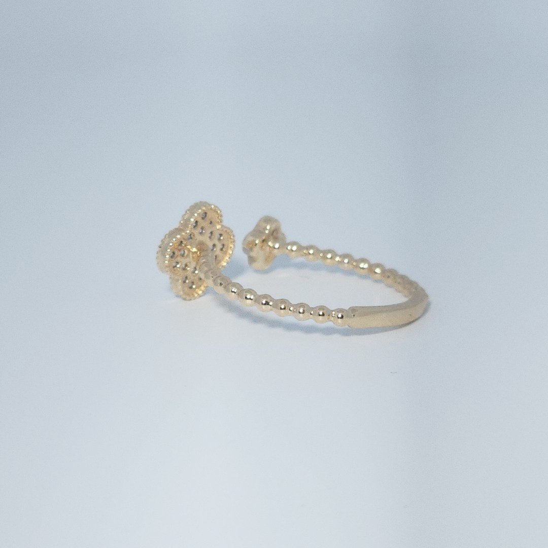 Clover Style, Fashion Ring, Natural Diamonds(1/5 CTW) GH/I1