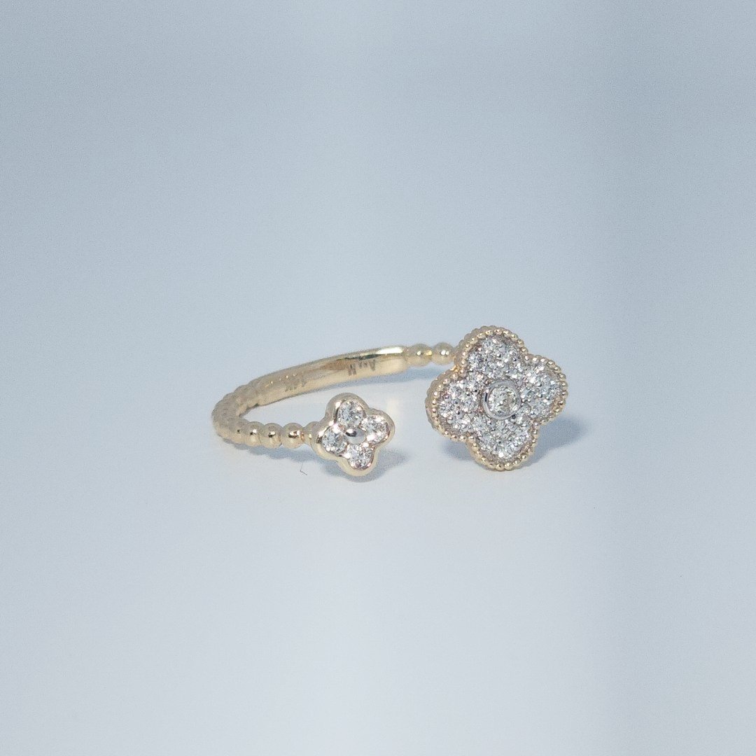 Clover Style, Fashion Ring, Natural Diamonds(1/5 CTW) GH/I1
