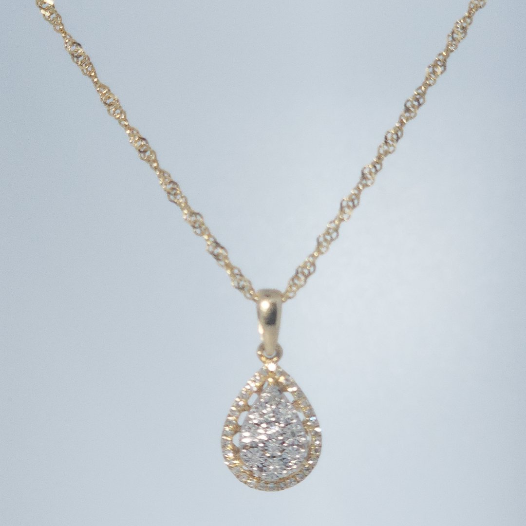Pear Fashion Gift Pendent, Natural Diamonds(1/8 CTW), 10K Yellow Gold