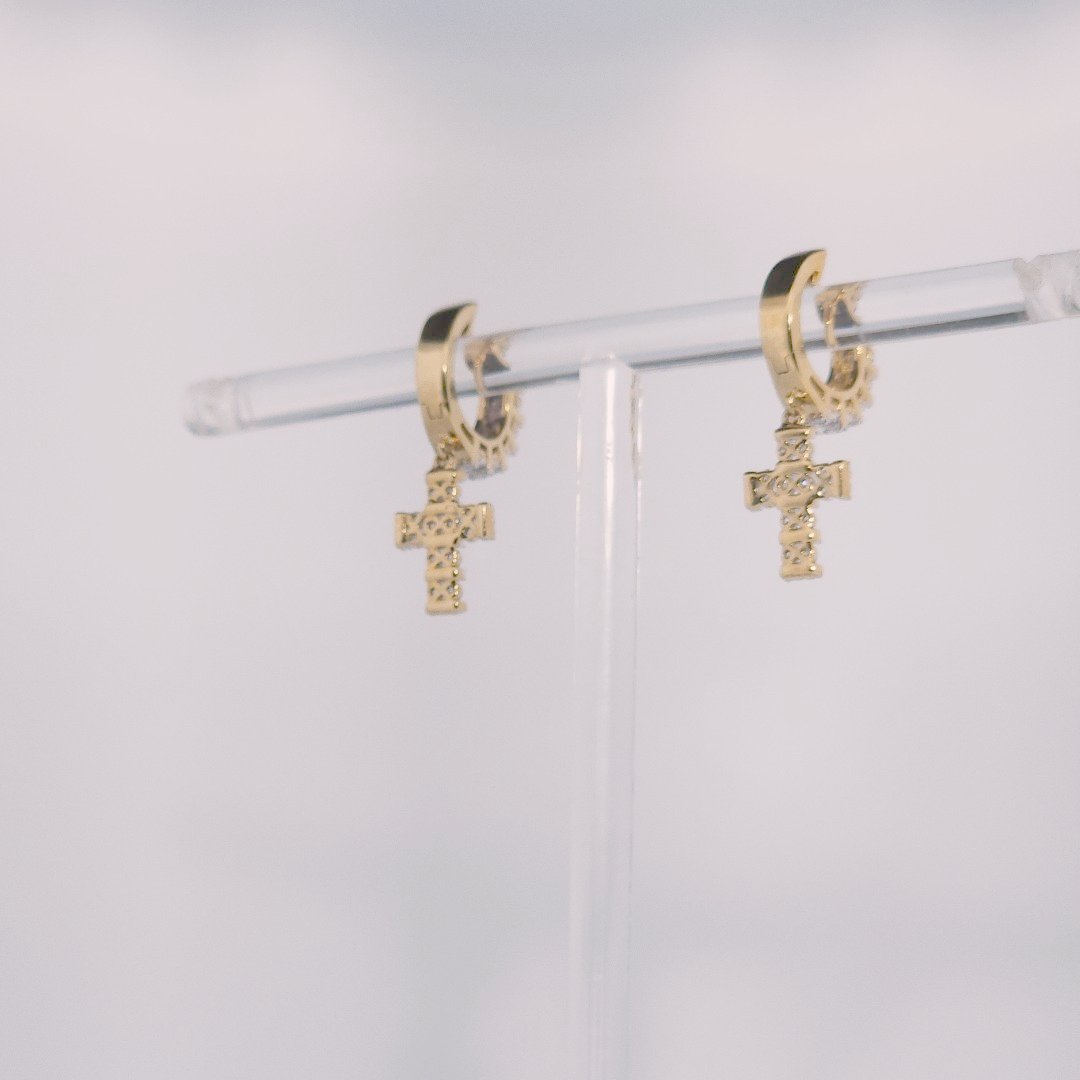 Diamonds Hoops Earrings with Cross, Natural Diamonds (0.38 CTW) I/SI1 10K