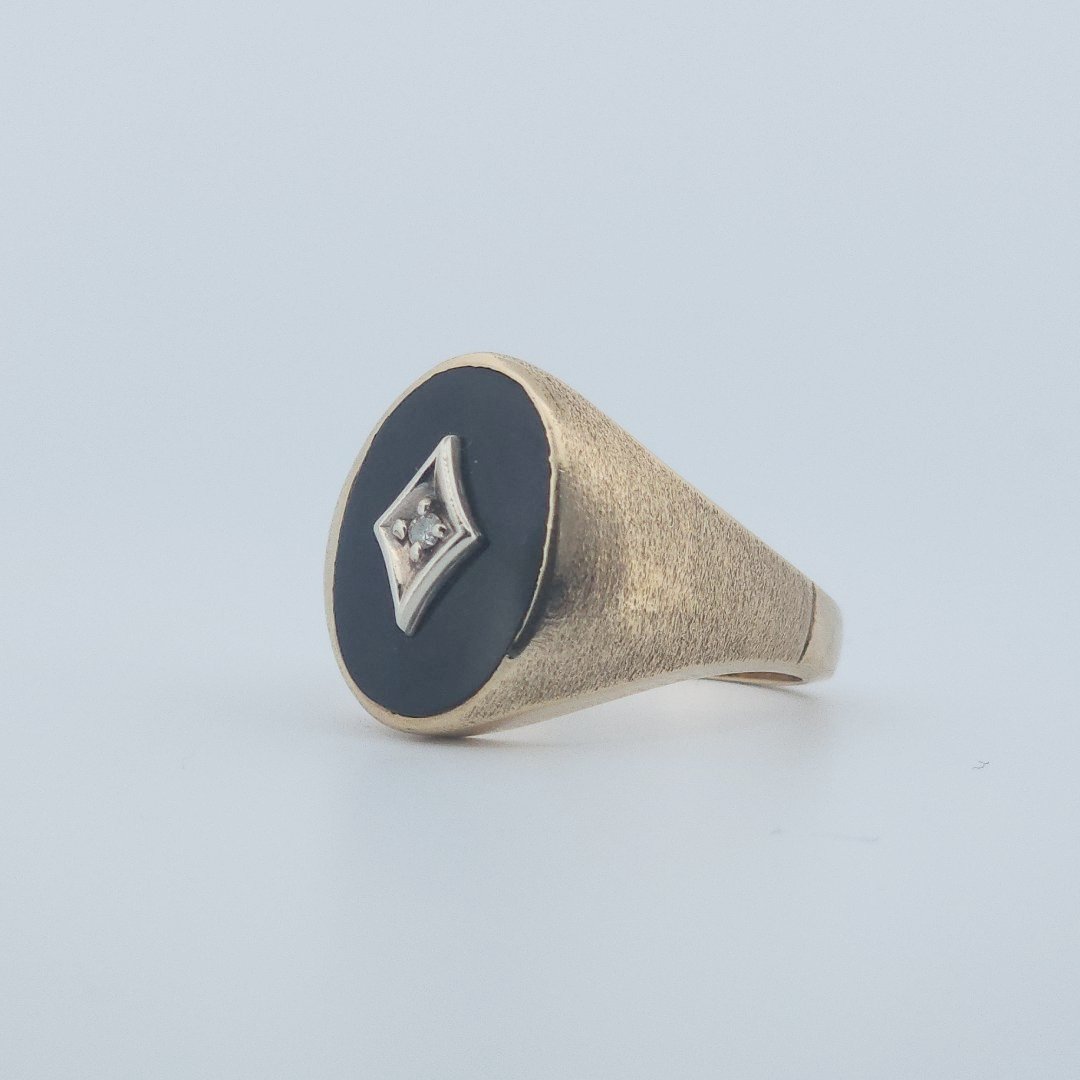 Men Signet Ring with Diamond, 10K Yellow Gold, 10.3G