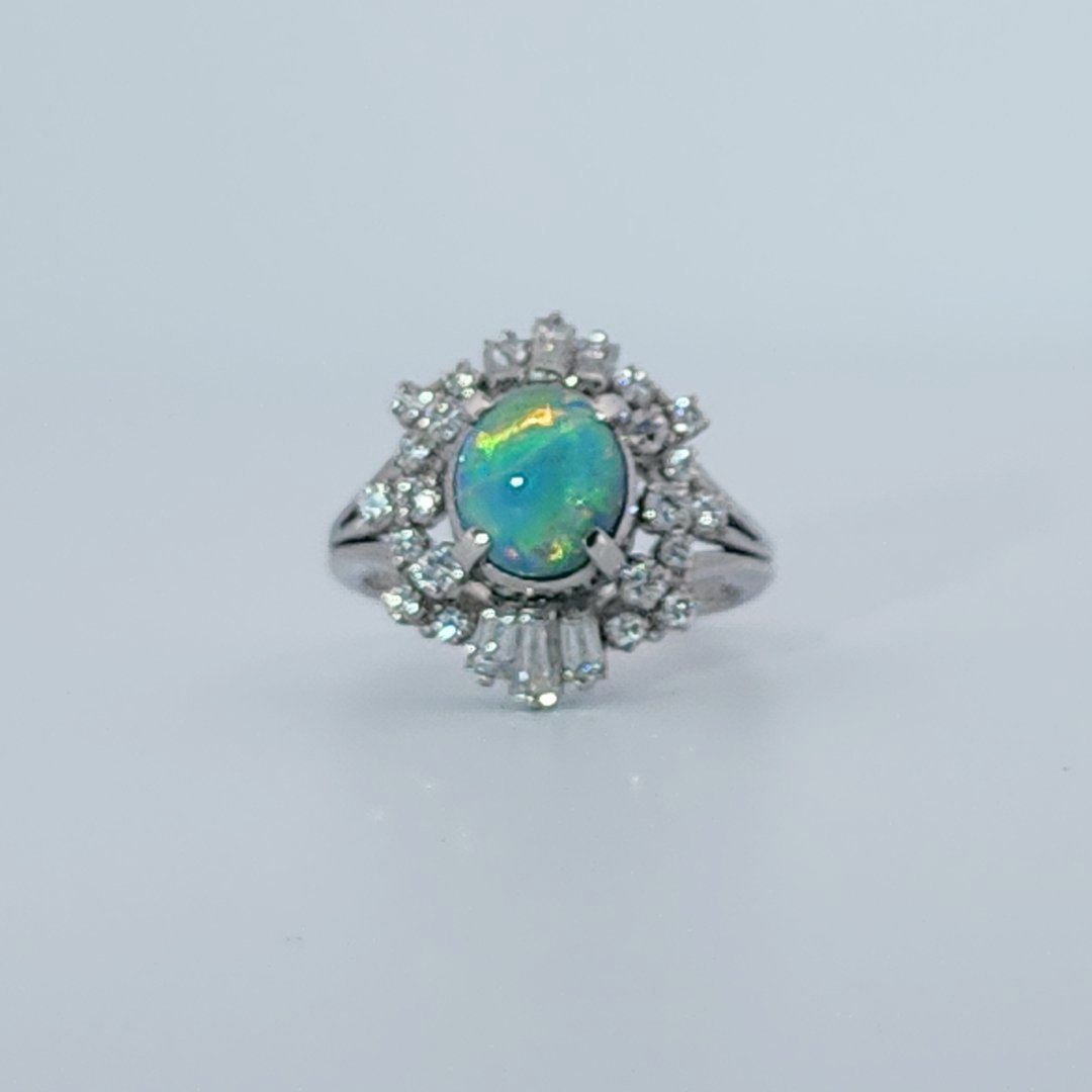Cabochon Fire Opal 1.62ct with 0.73ctw Diamonds Ring, Platinum 900