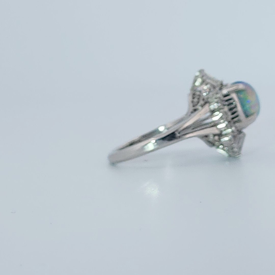 Cabochon Fire Opal 1.62ct with 0.73ctw Diamonds Ring, Platinum 900